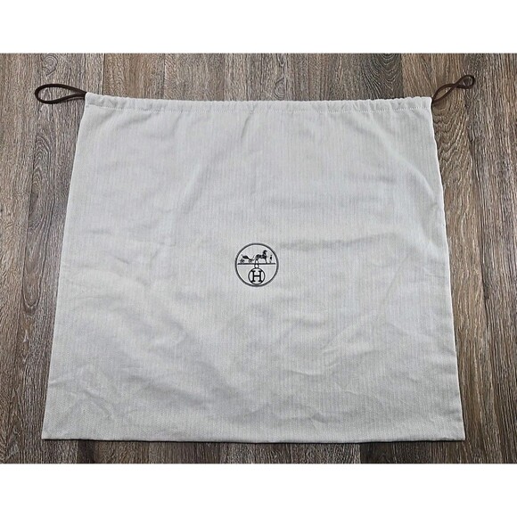 HERMES Drawstring Dust Bag Off White Herringbone Pattern 23.75" Tall x 21" Wide - Picture 1 of 7